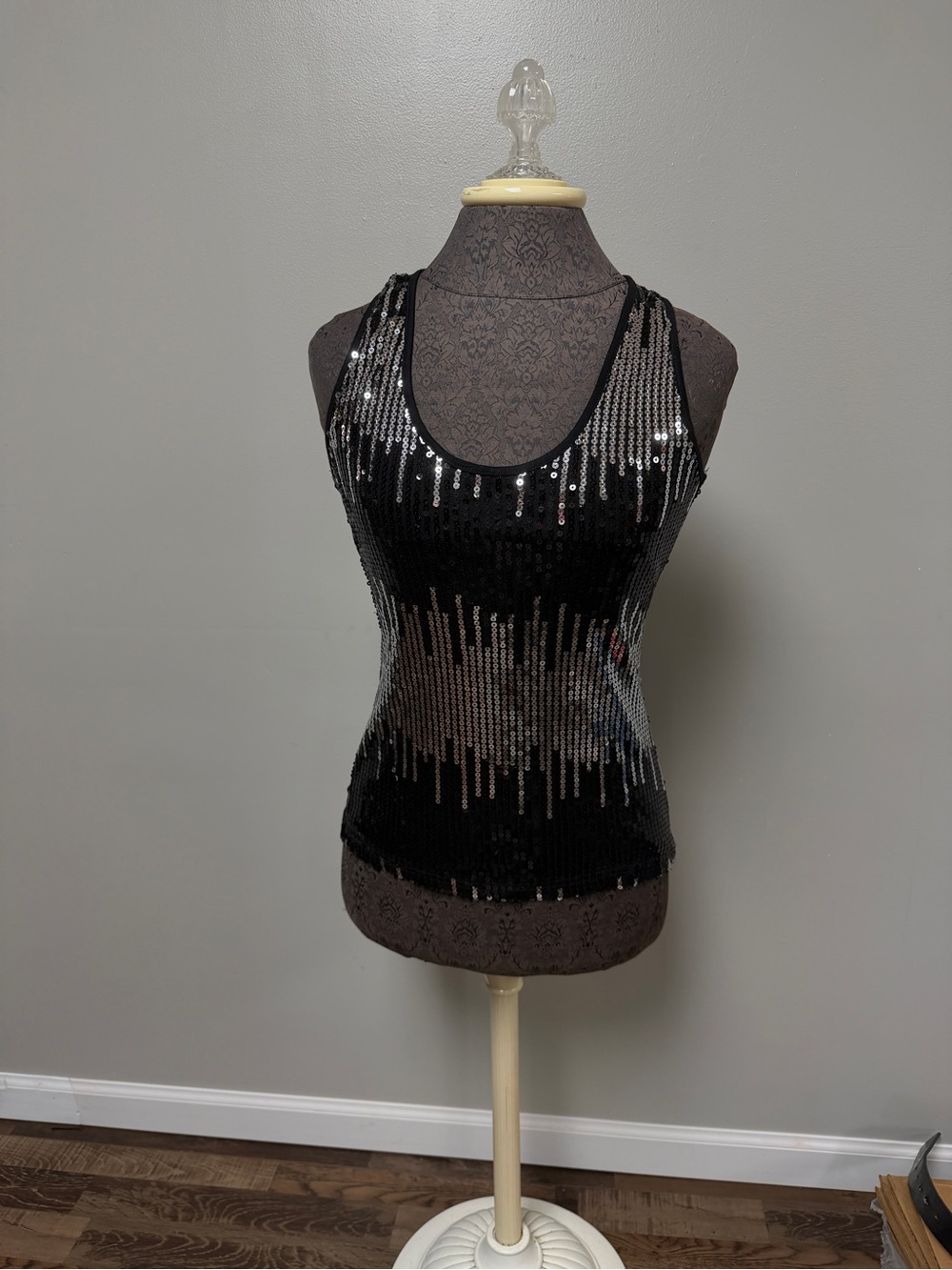 Vintage Y2k Body Central Tank